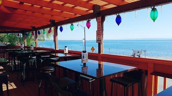 Balm Beach Bar & Smokehouse