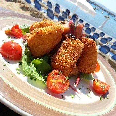 Mojitos Beach Terrace