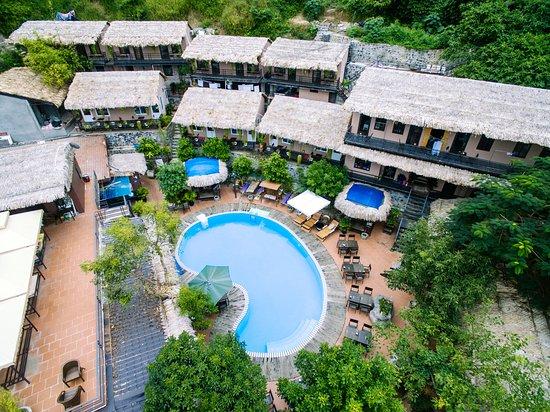 Oasis Bar 2 and Bungalow