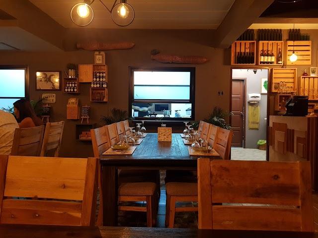 Boutique Farmers Pak Nam Pran