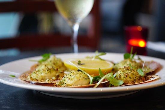 Castro's Bar & Restaurant