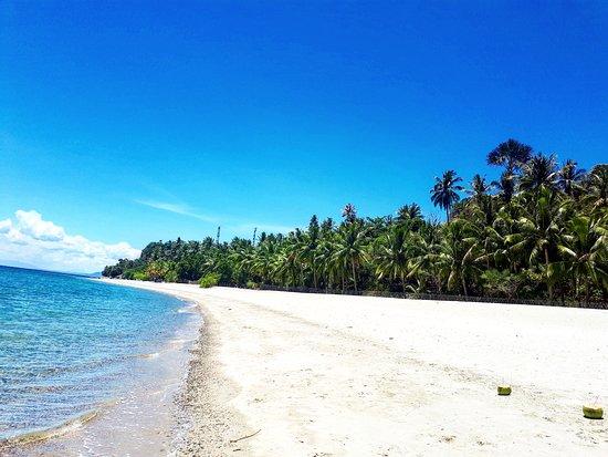 Aninuan Beach