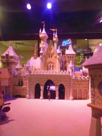 Walt Disney Presents