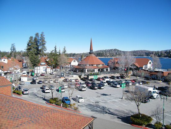 Lake Arrowhead Village