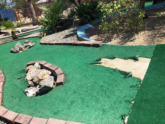 Cayman Crazy Golfing