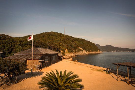 Nijushi no Hitomi Eigamura