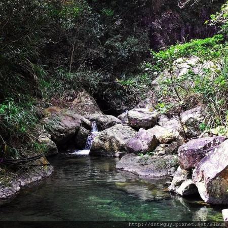 Houdongkeng Waterfall